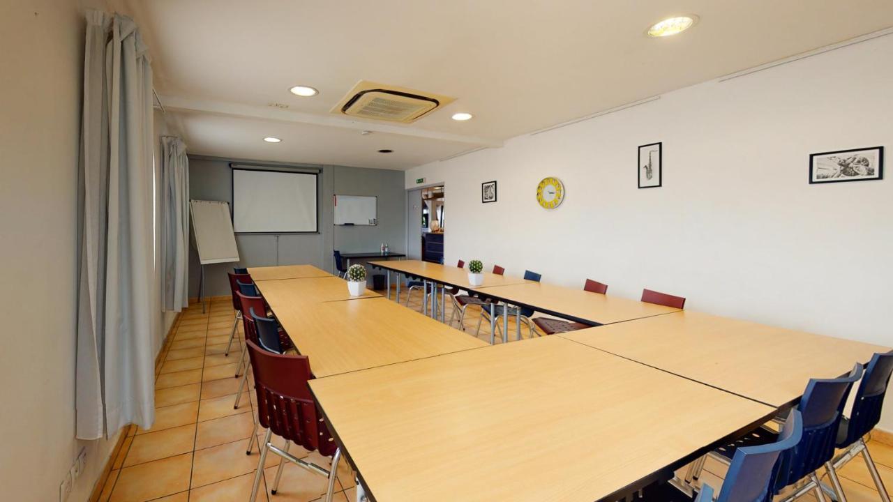 Everhotel De Tarbes-Ibos Экстерьер фото