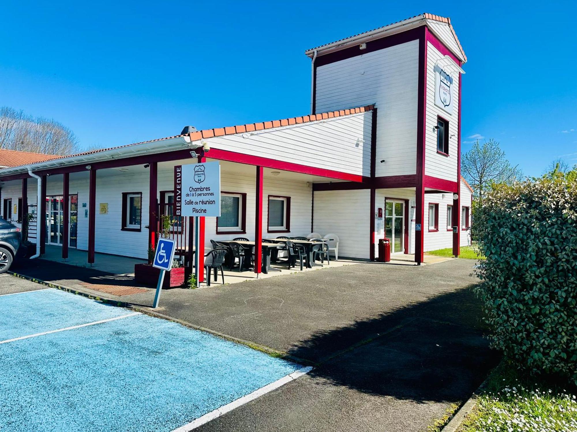 Everhotel De Tarbes-Ibos Экстерьер фото