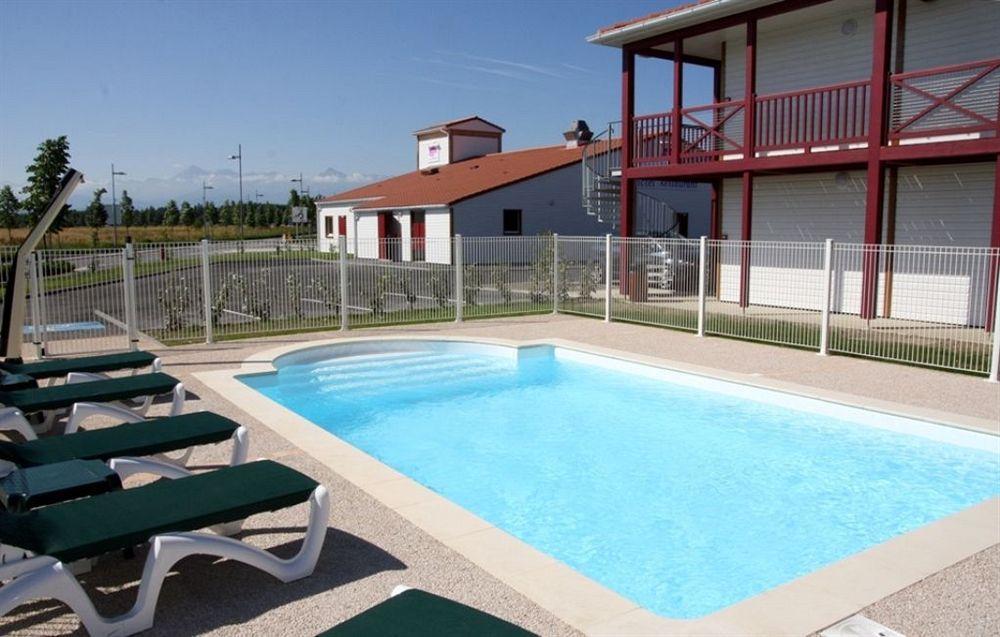 Everhotel De Tarbes-Ibos Экстерьер фото