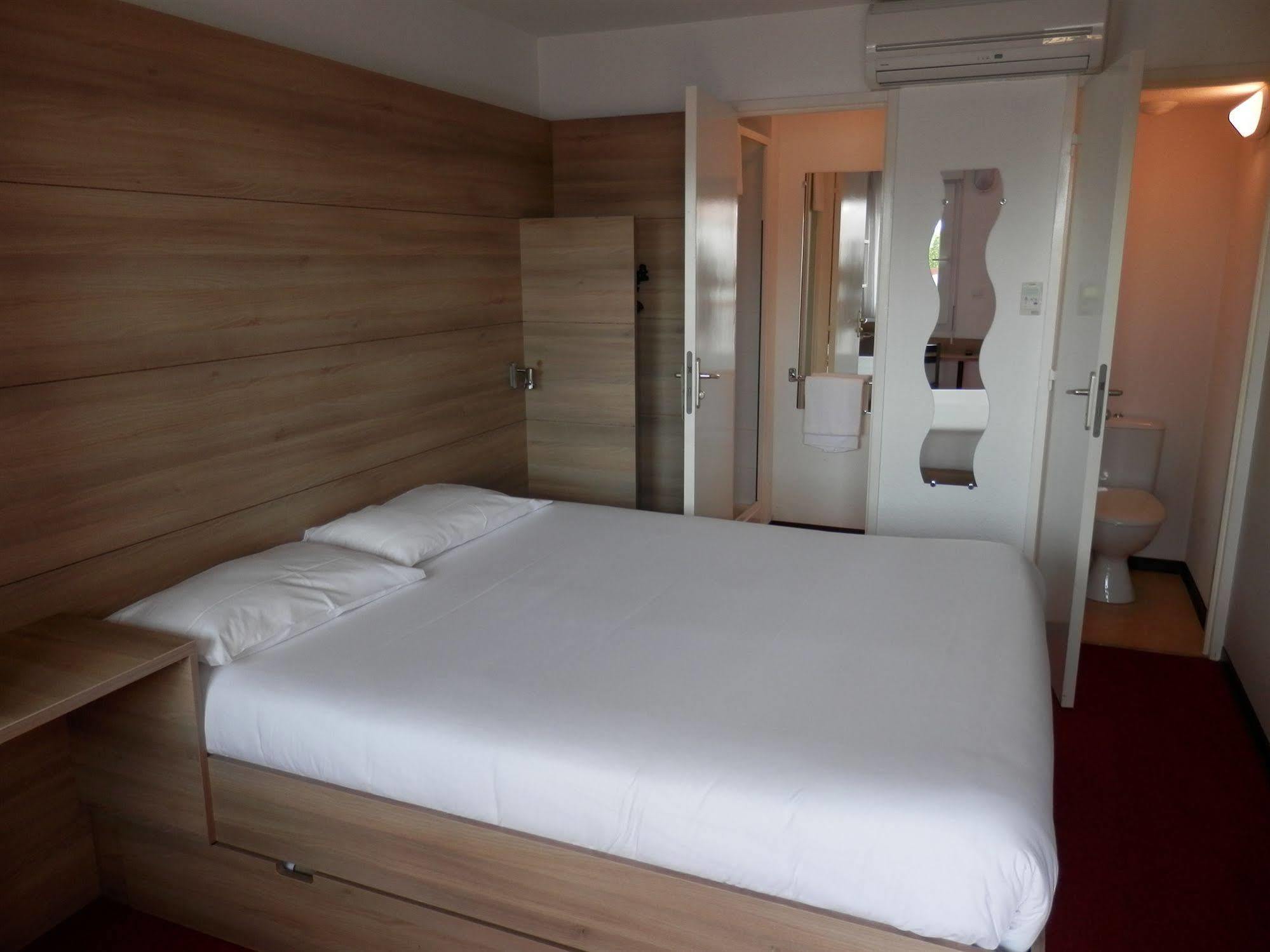 Everhotel De Tarbes-Ibos Экстерьер фото