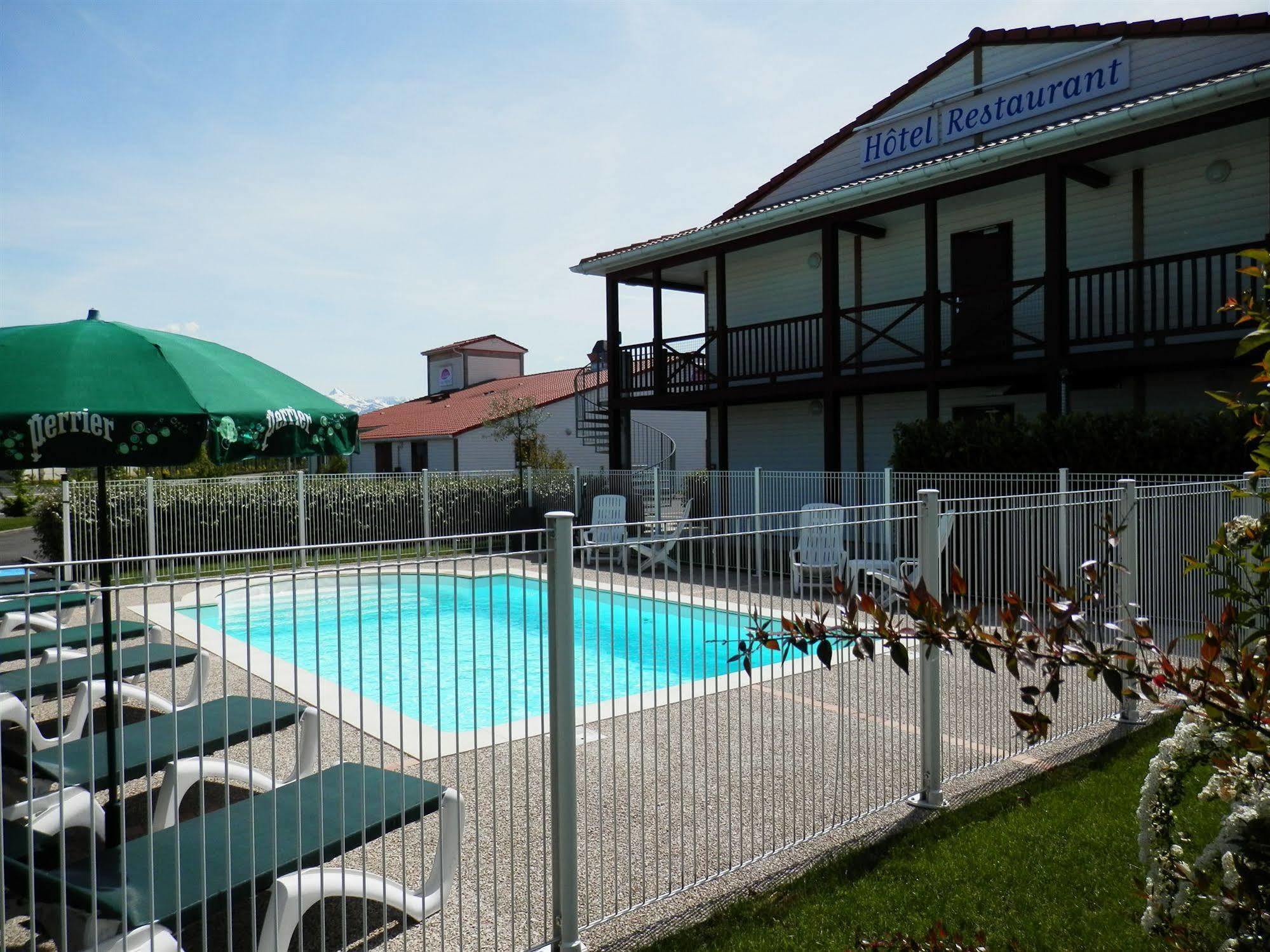 Everhotel De Tarbes-Ibos Экстерьер фото